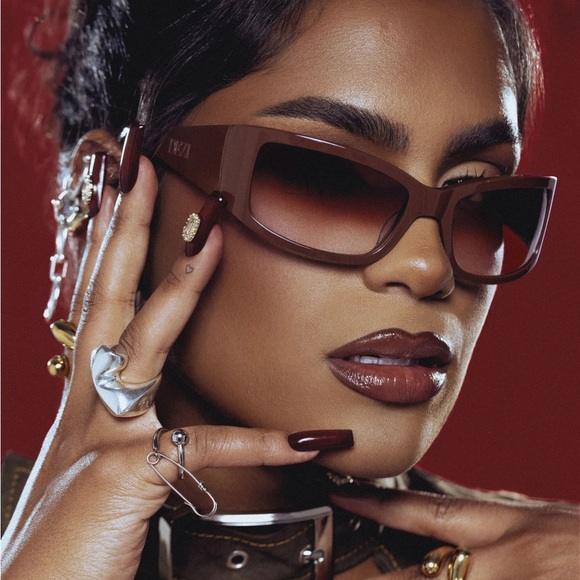 Dezi X Montay Brown sunglasses - Picture 1 of 5